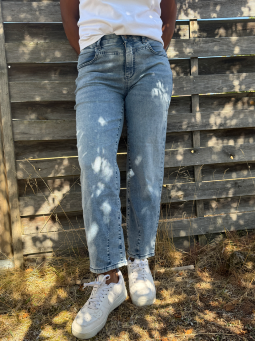 Bobbie Relaxed Fit Jeans