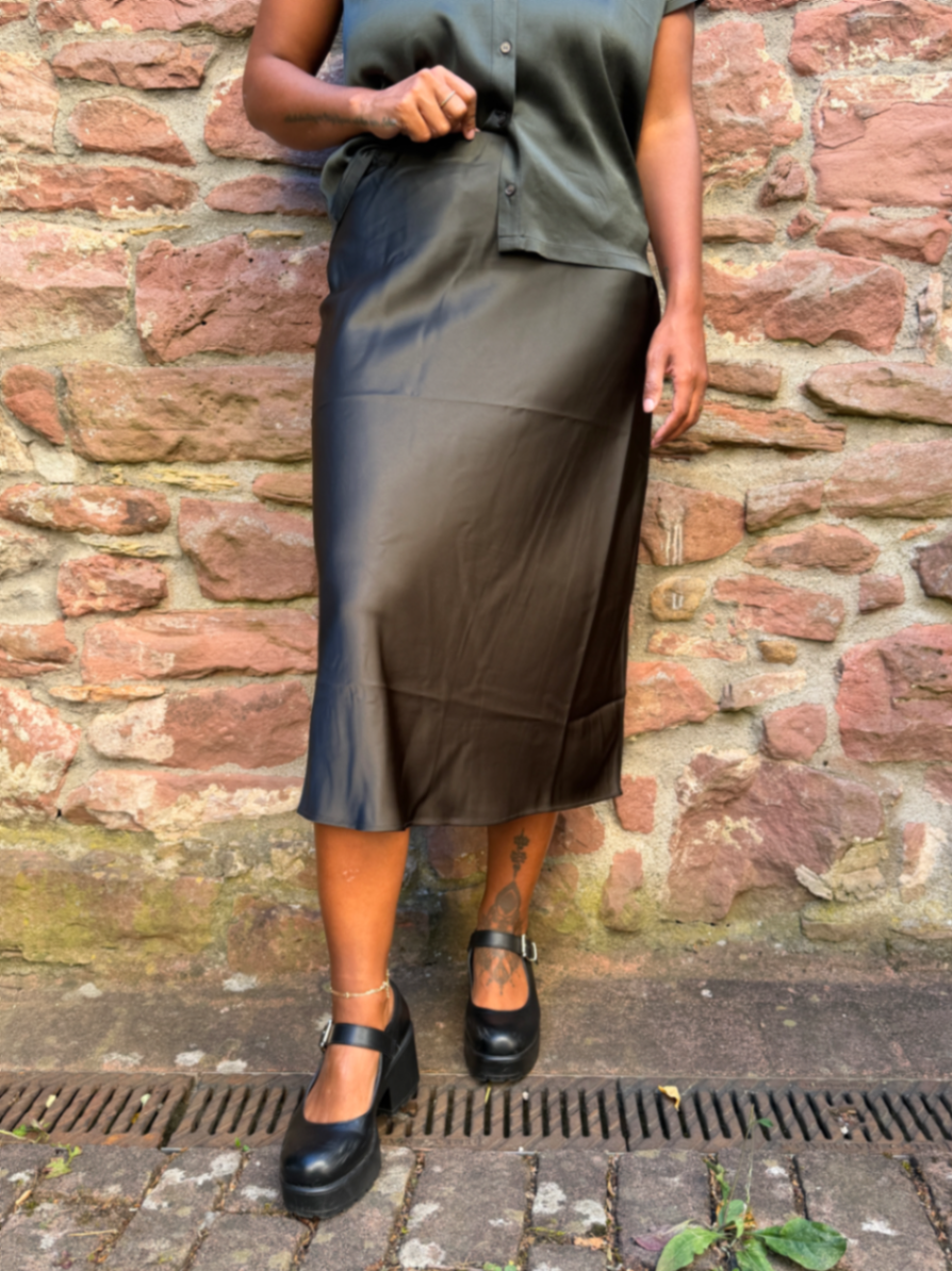 Odini Sleek Satinrock