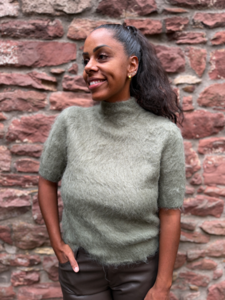 Tuomina Boxy Stickshirt