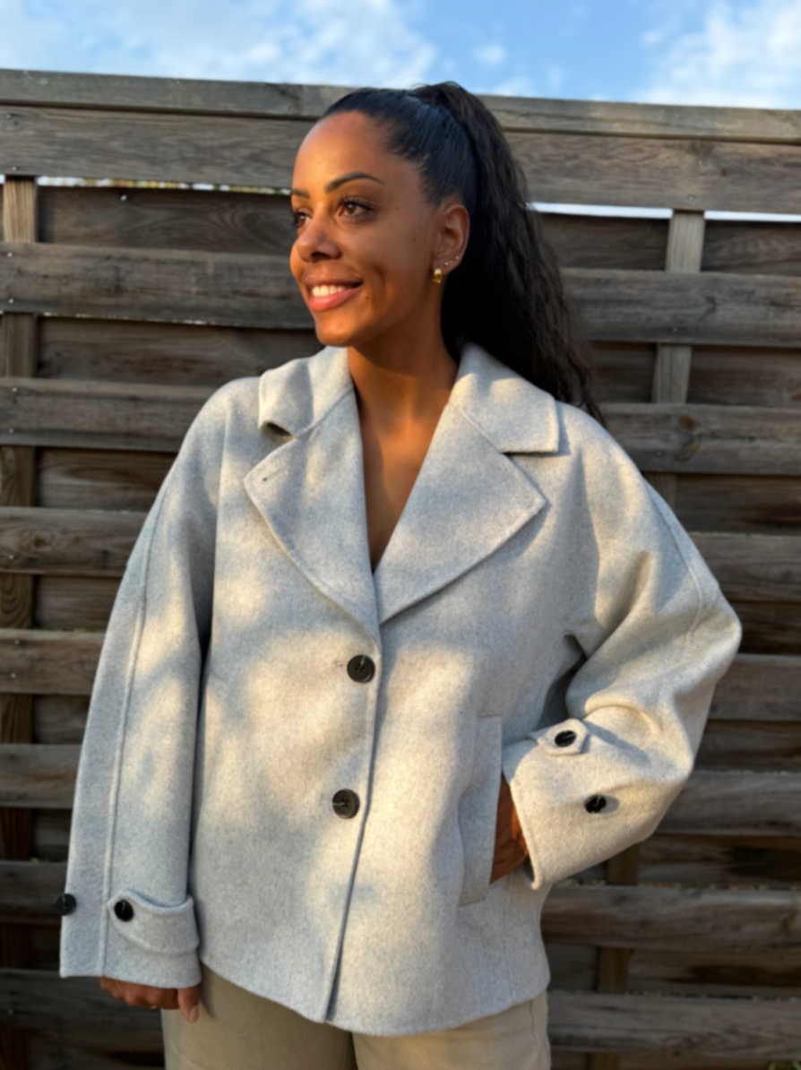 Helaia Cabanjacke